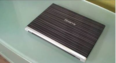 Notebook LG P-300, una “notebook premium”